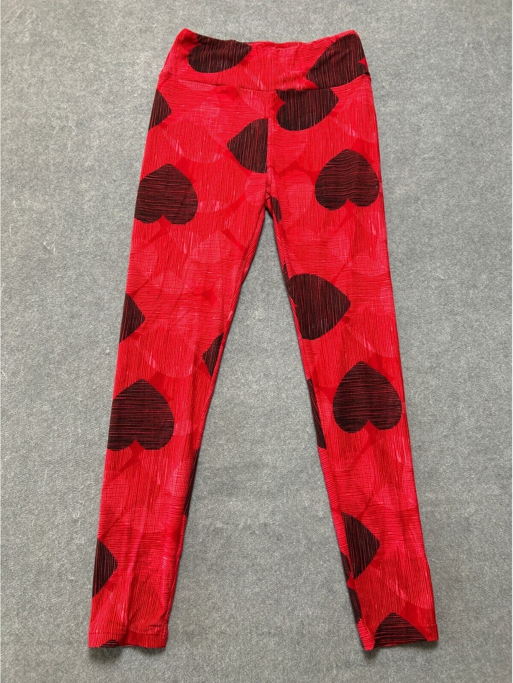 LuLaRoe Women’s One Size Red Black Heart Leggings Valentine Buttery Soft Stretch